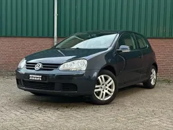 Grijs Gebruikt 2008 VW Golf VI Hatchback | € 3.350 (Eerlijke prijs)