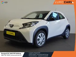 Wit Gebruikt 2024 Toyota Aygo Play Hatchback | € 19.740 (Goede deal)