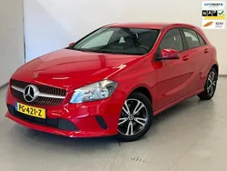 Rood Gebruikt 2017 Mercedes A160 Hatchback | € 15.750 (Eerlijke prijs)