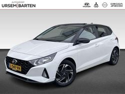 Wit, metallic lak Gebruikt 2021 Hyundai i20 Comfort Hatchback | € 15.430 (Eerlijke prijs)