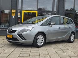 Grijs (metallic) Gebruikt 2012 Opel Zafira Tourer Business Edition MPV | € 5.950 (Eerlijke prijs)