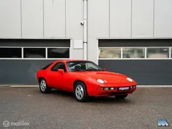 Rood Gebruikt 1978 Porsche 928 Coupé | € 35.000