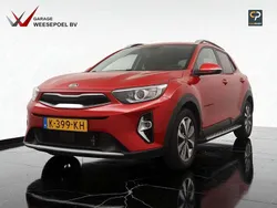Rood Gebruikt 2021 Kia Stonic SUV | € 17.950 (Iets duurder)