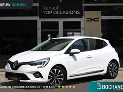 Wit Gebruikt 2021 Renault Clio V Zen Hatchback | € 17.745 (Goede deal)