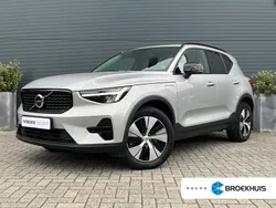Grijs Gebruikt 2022 Volvo XC40 Inscription SUV | € 39.900 (Eerlijke prijs)