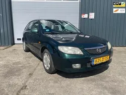 Groen Gebruikt 2002 Mazda 323 Exclusive Hatchback | € 1.350