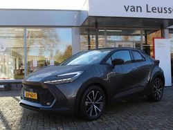 Grijs Gebruikt 2024 Toyota C-HR Edition SUV | € 31.400 (Duur)