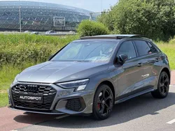Grijs, metallic lak Gebruikt 2021 Audi A3 Sportback e-tron S-Line Sedan | € 35.950 (Eerlijke prijs)