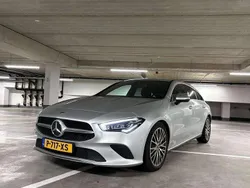 Grijs Gebruikt 2022 Mercedes CLA180 Luxury Sedan | € 21.500