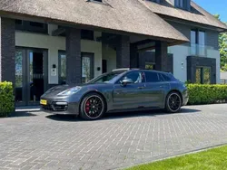 Grijs Gebruikt 2020 Porsche Panamera Sport Turismo Sedan | € 84.999 (Eerlijke prijs)