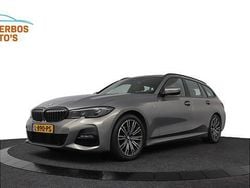 Grijs Gebruikt 2021 BMW 320 M Sport Stationwagen | € 30.999 (Eerlijke prijs)