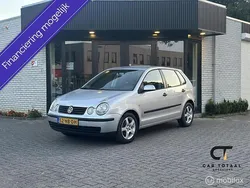Grijs Gebruikt 2003 VW Polo Hatchback | € 950 (Goede deal)