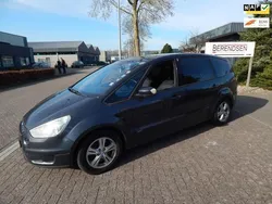 Grijs Gebruikt 2007 Ford S-MAX S MPV | € 1.795 (Goede deal)
