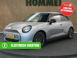 Grijs Nieuw 2025 Mini Cooper Essential Hatchback | € 28.250 (Duur)