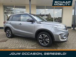 Grijs Gebruikt 2022 Suzuki Vitara Style SUV | € 22.750 (Eerlijke prijs)