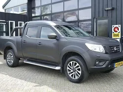Zwart Gebruikt 2017 Nissan Navara Tekna Pickup | € 29.899 (Goede deal)