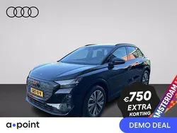 Zwart, metallic lak Gebruikt 2024 Audi Q4 e-tron Advanced SUV | € 52.749 (Eerlijke prijs)