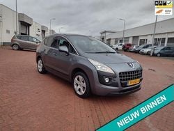 Grijs Gebruikt 2011 Peugeot 3008 MPV | € 2.999 (Goede deal)