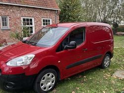 Gebruikt 2014 Peugeot Partner Comfort Van | € 6.000 (Iets duurder)