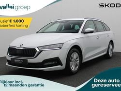 Wit Gebruikt 2024 Skoda Octavia Business Line Stationwagen | € 26.100 (Goede deal)