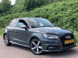 Grijs Gebruikt 2018 Audi A1 Sportback S-Line Hatchback | € 15.990 (Iets duurder)