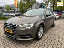 Grijs Gebruikt 2015 Audi A3 Sportback Ambition Hatchback | € 7.750 (Eerlijke prijs)