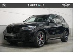 Zwart Gebruikt 2022 BMW X5 M Sport SUV | € 61.940 (Eerlijke prijs)