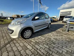 Grijs Gebruikt 2006 Peugeot 107 Hatchback | € 2.950 (Duur)