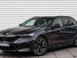 Zwart, metallic lak Gebruikt 2025 BMW 530 M Sport Stationwagen | € 84.950