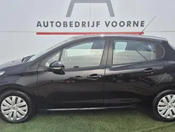 Zwart Gebruikt 2014 Peugeot 208 Active Hatchback | € 8.045 (Eerlijke prijs)