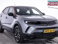 Grijs Gebruikt 2023 Opel Mokka-e SUV | € 22.990 (Eerlijke prijs)