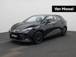 Zwart Gebruikt 2023 MG MG4 EV Hatchback | € 19.495 (Eerlijke prijs)