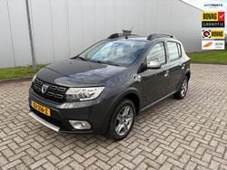 Grijs Gebruikt 2019 Dacia Sandero Stepway Hatchback | € 7.995 (Eerlijke prijs)