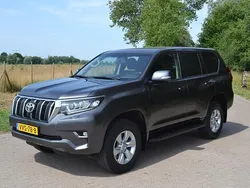 Grijs Gebruikt 2023 Toyota Land Cruiser SUV | € 48.950 (Super prijs)