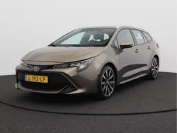 Grijs Gebruikt 2021 Toyota Corolla Business Edition Stationwagen | € 19.950 (Eerlijke prijs)