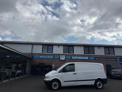 Wit Gebruikt 2006 Mercedes Vito MPV | € 4.450 (Eerlijke prijs)