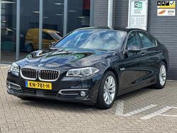 Zwart Gebruikt 2016 BMW 520 Luxury Line Sedan | € 19.885 (Iets duurder)