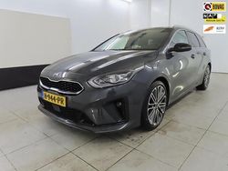 Grijs Gebruikt 2020 Kia ProCeed Hatchback | € 20.999 (Eerlijke prijs)