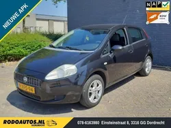 Zwart Gebruikt 2009 Fiat Grande Punto Racing Hatchback | € 1.499 (Eerlijke prijs)