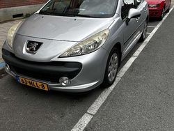 Grijs Gebruikt 2009 Peugeot 207 Hatchback | € 600 (Super prijs)