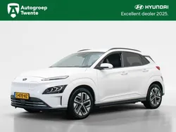 Wit Gebruikt 2023 Hyundai Kona Premium SUV | € 30.445 (Duur)
