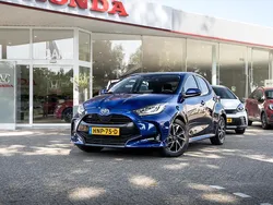 Blauw Gebruikt 2020 Toyota Yaris Hybrid Hatchback | € 19.300 (Eerlijke prijs)