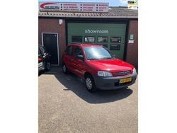Rood Gebruikt 2001 Mazda Demio Comfort Hatchback | € 850