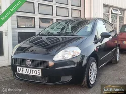 Zwart Gebruikt 2009 Fiat Punto Evo Hatchback | € 3.499 (Eerlijke prijs)