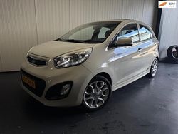 Beige Gebruikt 2012 Kia Picanto Hatchback | € 5.995 (Iets duurder)