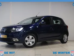 Blauw Gebruikt 2019 Dacia Sandero Lauréate Hatchback | € 9.249 (Iets duurder)