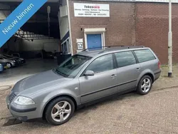 Grijs Gebruikt 2003 VW Passat Comfortline Stationwagen | € 1.749