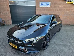 Zwart Gebruikt 2022 Mercedes CLA180 Shooting Brake AMG line Stationwagen | € 32.950 (Iets duurder)