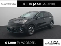 Zwart Gebruikt 2022 Kia Niro SUV | € 26.940 (Eerlijke prijs)