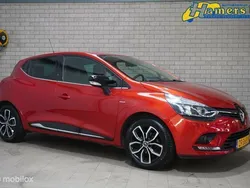 Rood Gebruikt 2019 Renault Clio IV LIMITED Hatchback | € 11.850 (Eerlijke prijs)